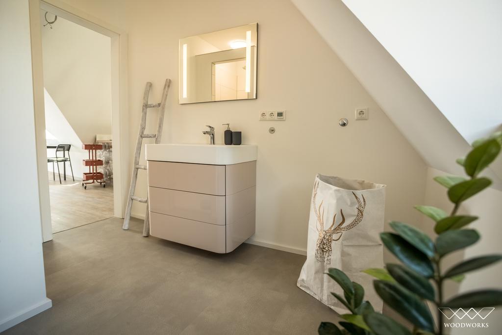 Teigenheim Apartment ฮูเดสไฮม์ แอม ไฮน์ ห้อง รูปภาพ